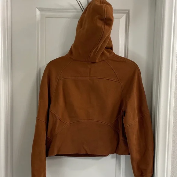 lululemon athletica cropped Brown Hoodie - Picture 5 of 6